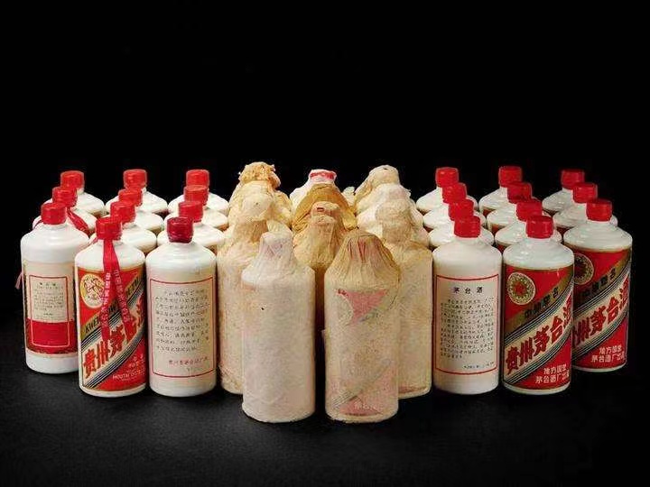 保康老酒回收上门哪里回收(附近上门回收茅台酒）?